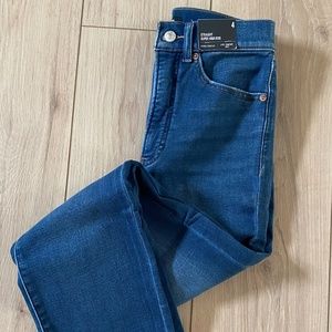 Express Straight Super High-Rise Jeans Size 4